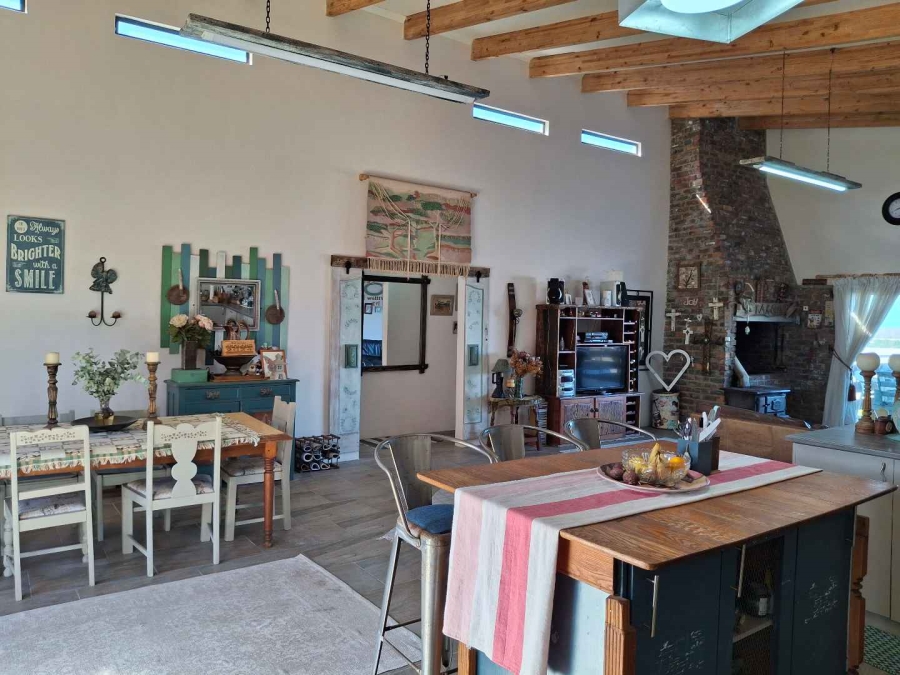 4 Bedroom Property for Sale in Kleinbaai Western Cape